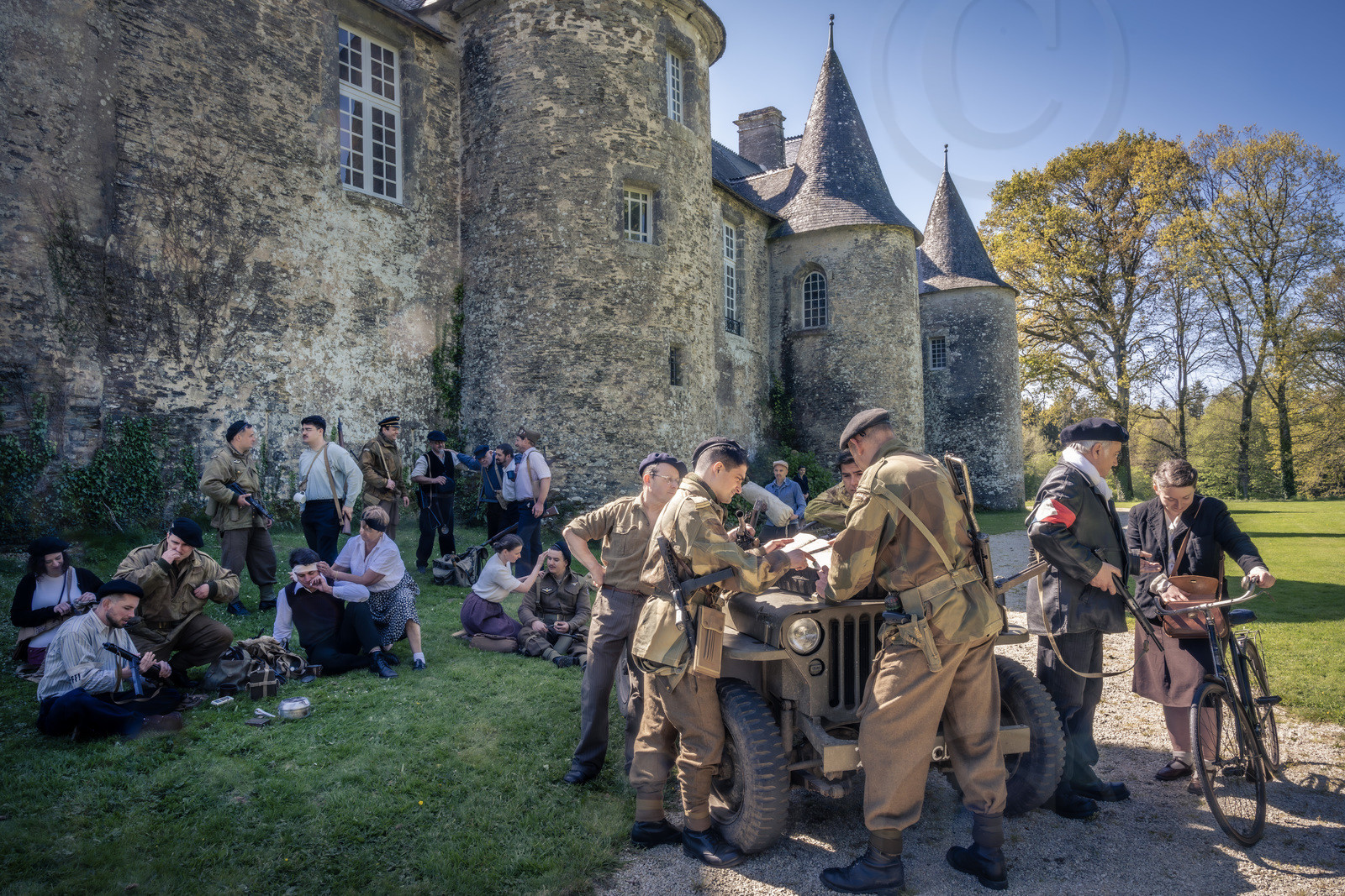 19440618-le-repli-au-chateau-de-callac.jpg