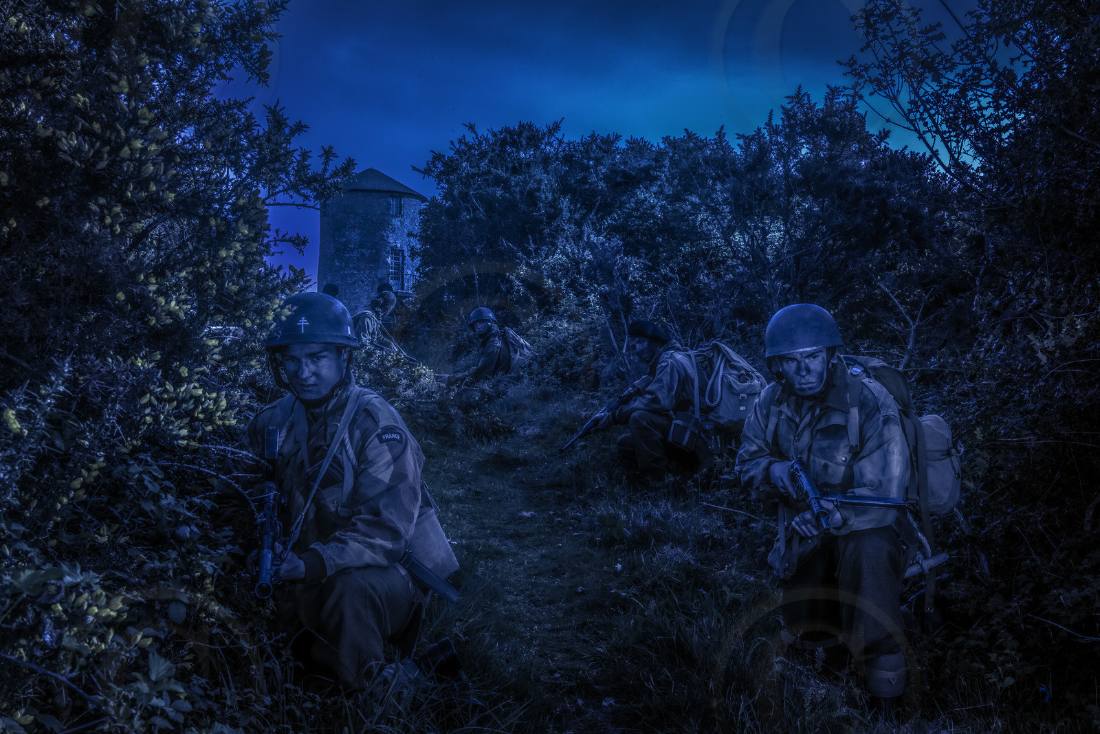 19440605-le-parachutage-au-dessus-de-la-gree.jpg