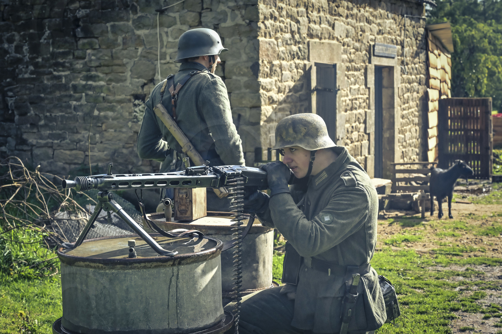 19440621-la-perquisition-des-fermes.jpg