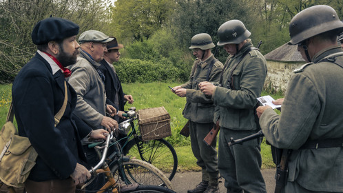 19430418-controles-de-papiers.jpg