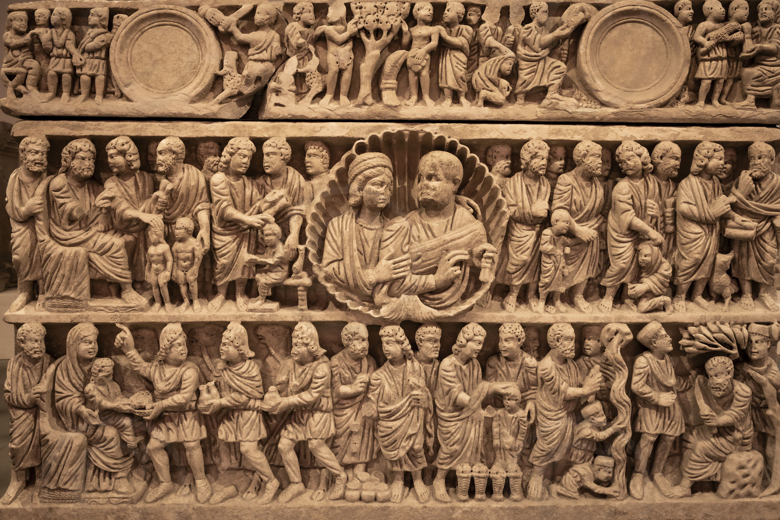 Musée d'Arles antique - sarcophage du IVe siècle